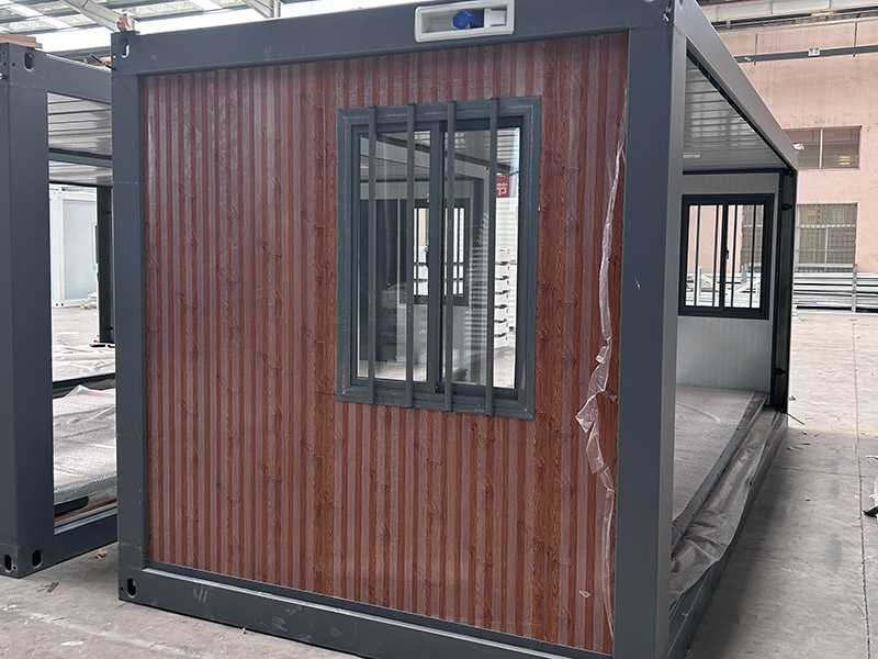 Foldable Container House